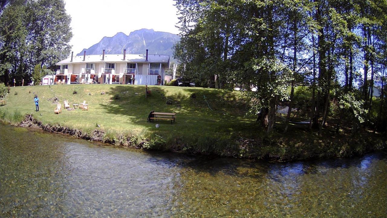 Moon River Suites #4 North Bend Extérieur photo