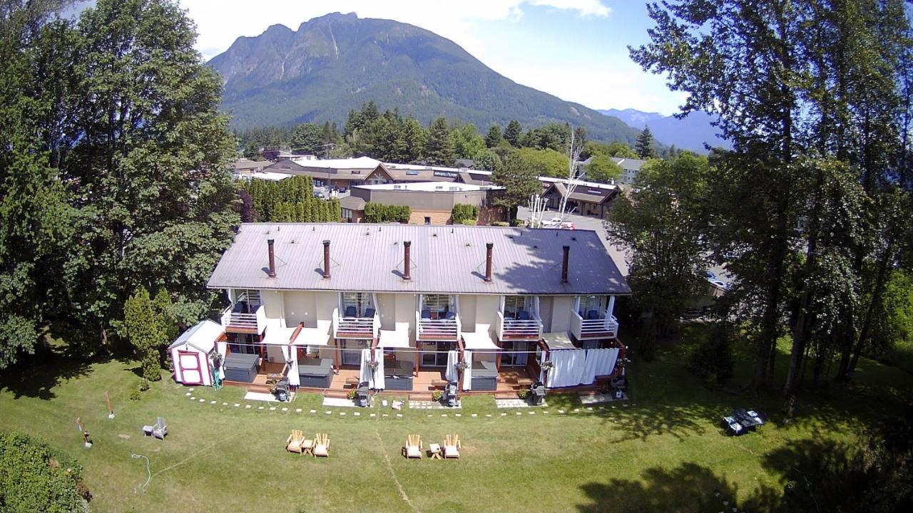 Moon River Suites #4 North Bend Extérieur photo