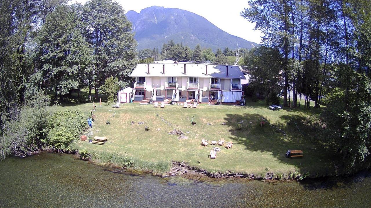 Moon River Suites #4 North Bend Extérieur photo