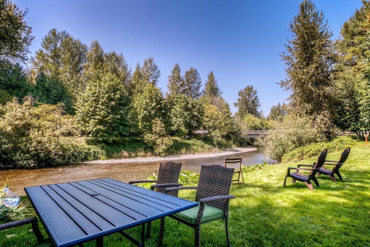 Moon River Suites #4 North Bend Extérieur photo